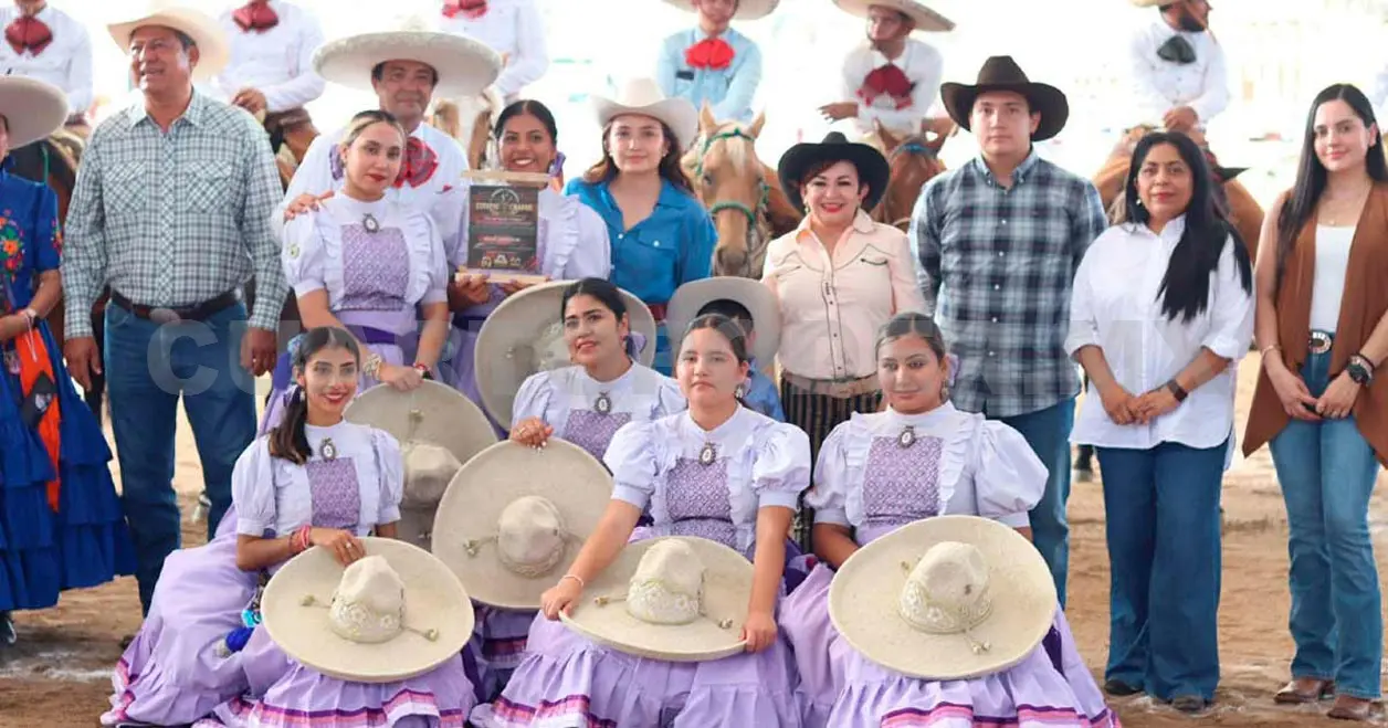 Flor Imperial se impone en Villaflores