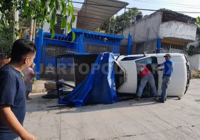 Se le apaga su unidad y vuelca