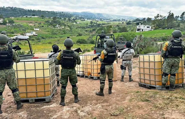 Exigen comparecencia de funcionarios por huachicol