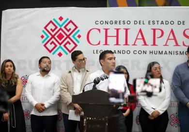 En tiempo y forma, entregan cuenta pública
