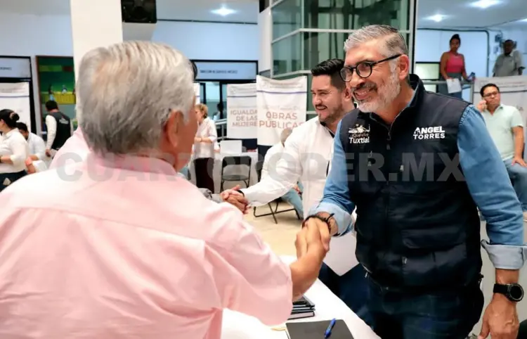 Impulsa Ángel Torres democracia participativa