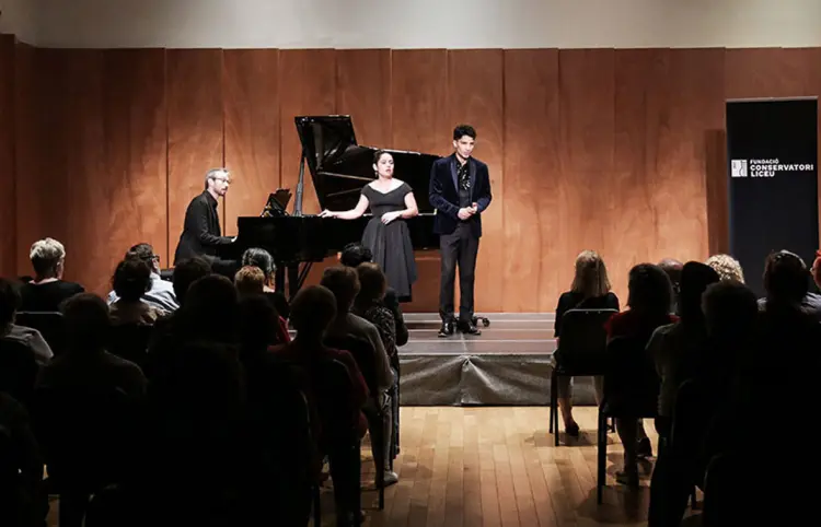 Futuro de la ópera, en manos de artistas