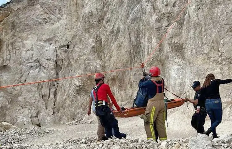 Localizan cuerpo en bancos de arena