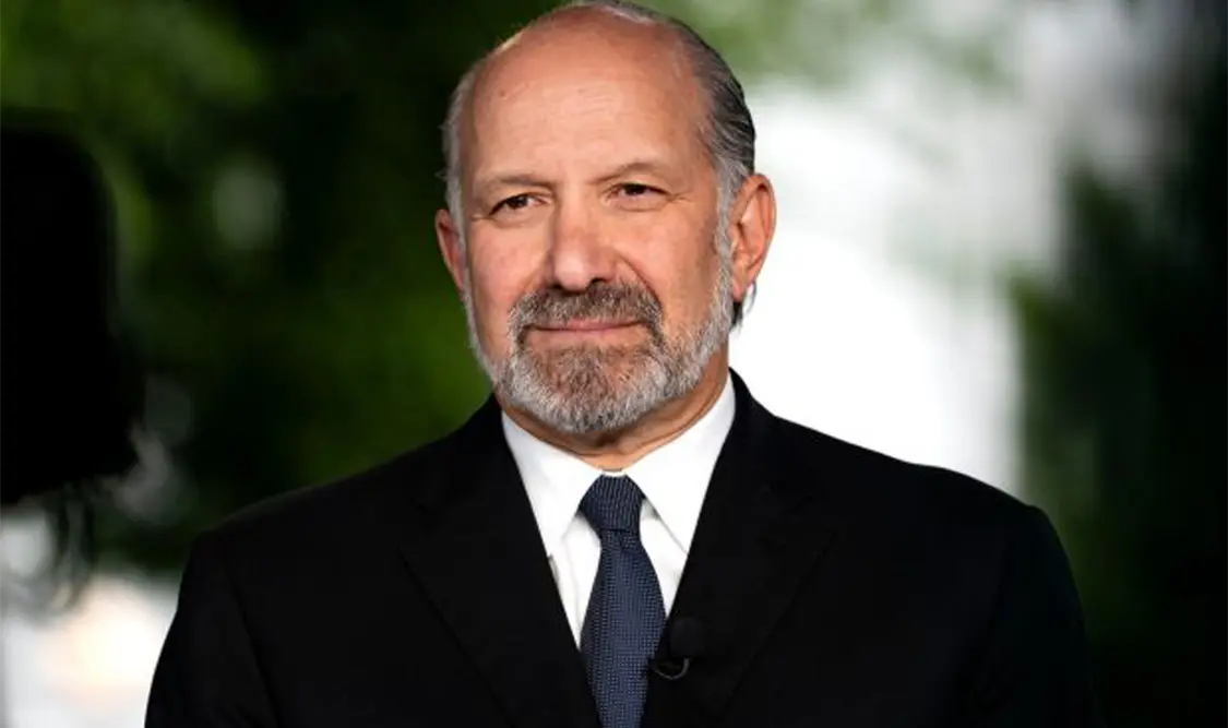 Amenazan con aranceles a países con déficit comercial