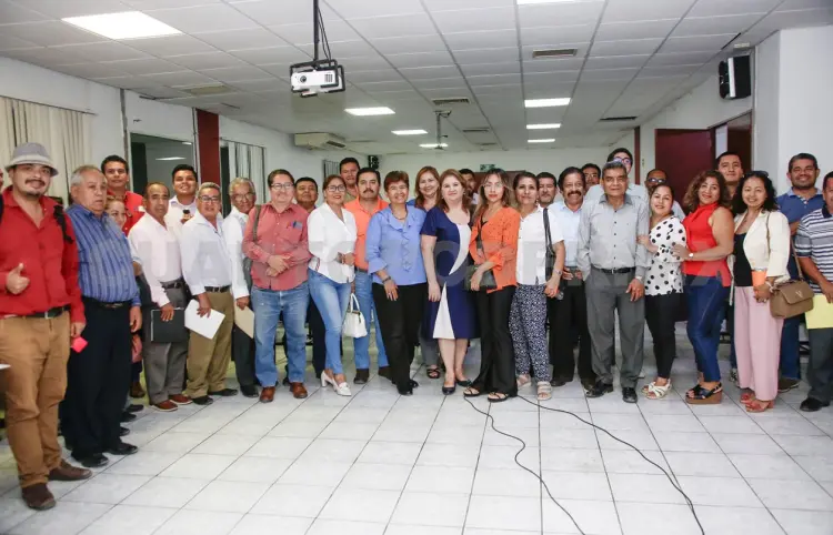 Continúa curso taller para abogadas y abogados