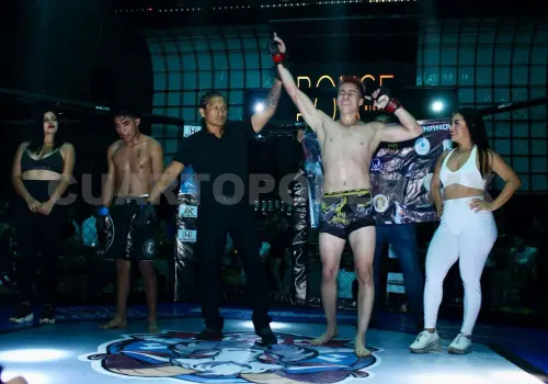 Peleadores de cinco países en GOAT MMA III