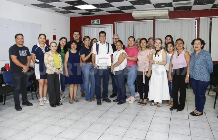 Concluye curso sobre inteligencia emocional