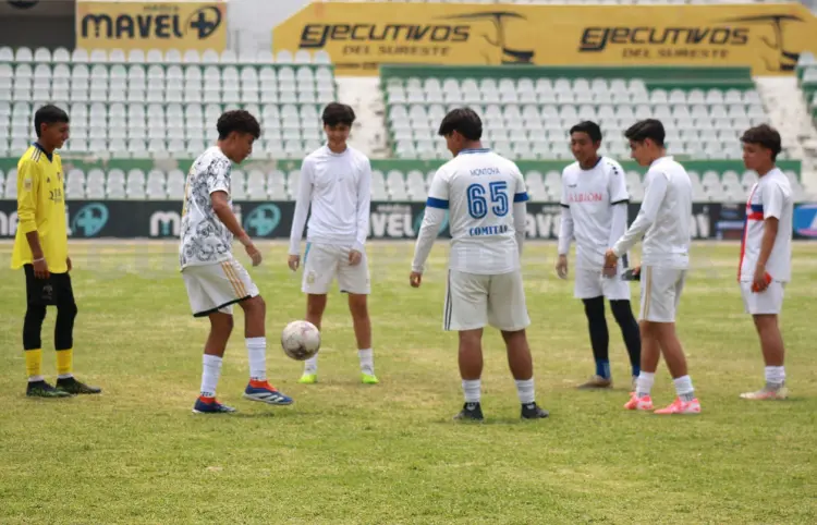 Talento Chiapas proyectó a sus “perlas”