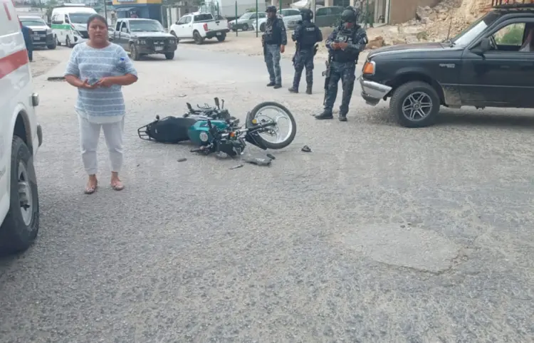 Arrollan a menor de edad en peligroso cruce vial