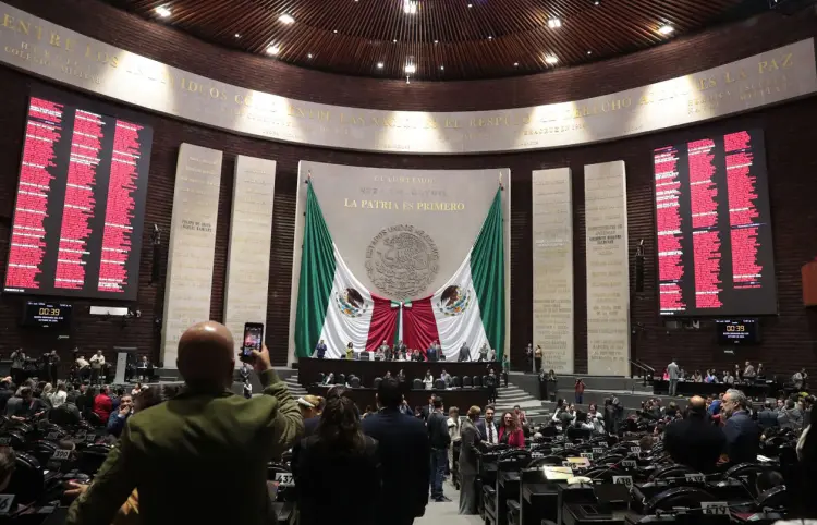 Rechazan amparo para “descongelar” reforma laboral