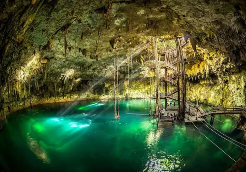 Inicia estrategia para proteger cenotes en Yucatán