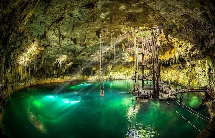 Inicia estrategia para proteger cenotes en Yucatán