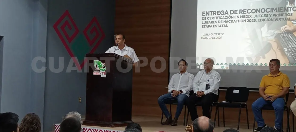 Reconocen talento y compromiso de docentes y alumnos