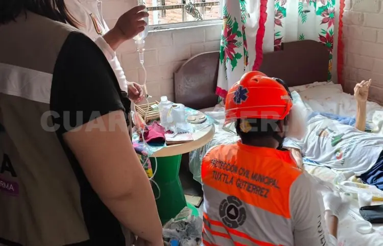 Abandonaron a abuelita de 87 años