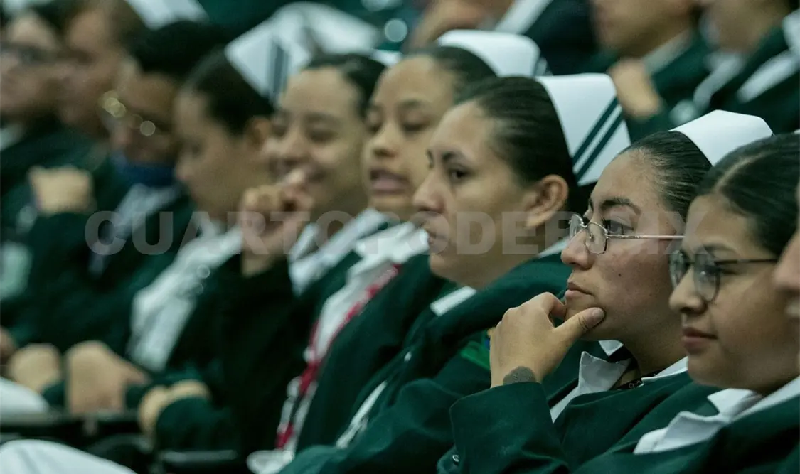 Enfermería, esencial en atención de la salud