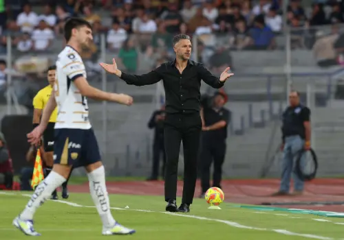 Rayados se queda sin director técnico