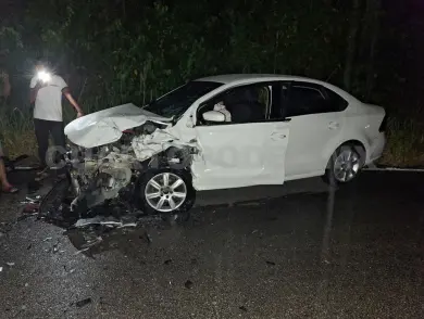 Encontronazo frontal por culpa de la lluvia
