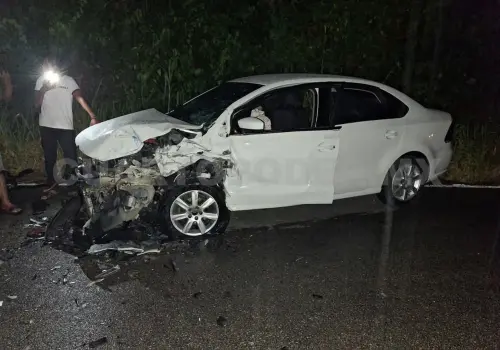 Encontronazo frontal por culpa de la lluvia