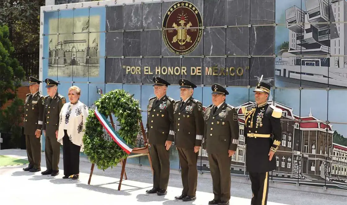 Honran memoria de Cuenca Díaz