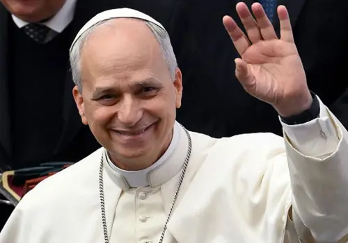 Papa León XIV defiende libertad de expresión