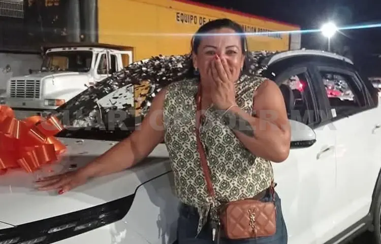 Festejan a las madres con costosos regalos