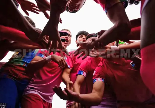 Estudiantes en cuartos de final, ante el líder