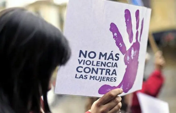 Aumenta 18 % violencia contra mujeres