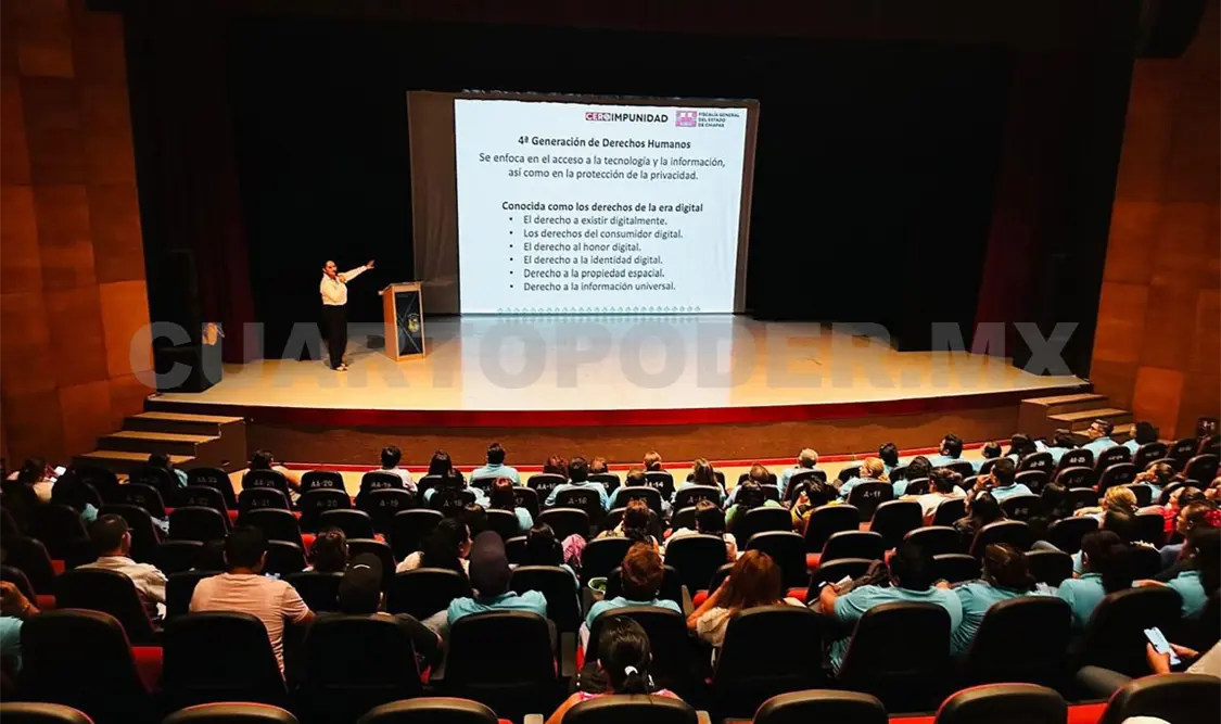 Presenta FGE plática sobre violencia digital