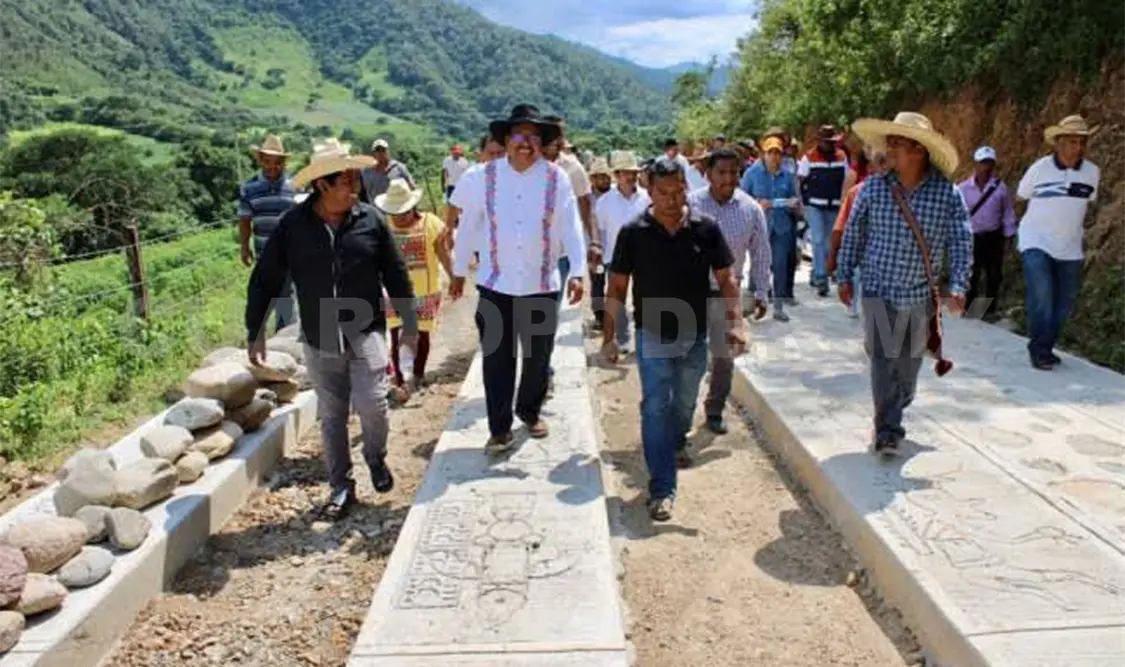 Advierten crisis por adeudos con patrocinadores