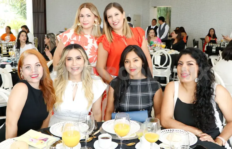 Un desayuno en su honor