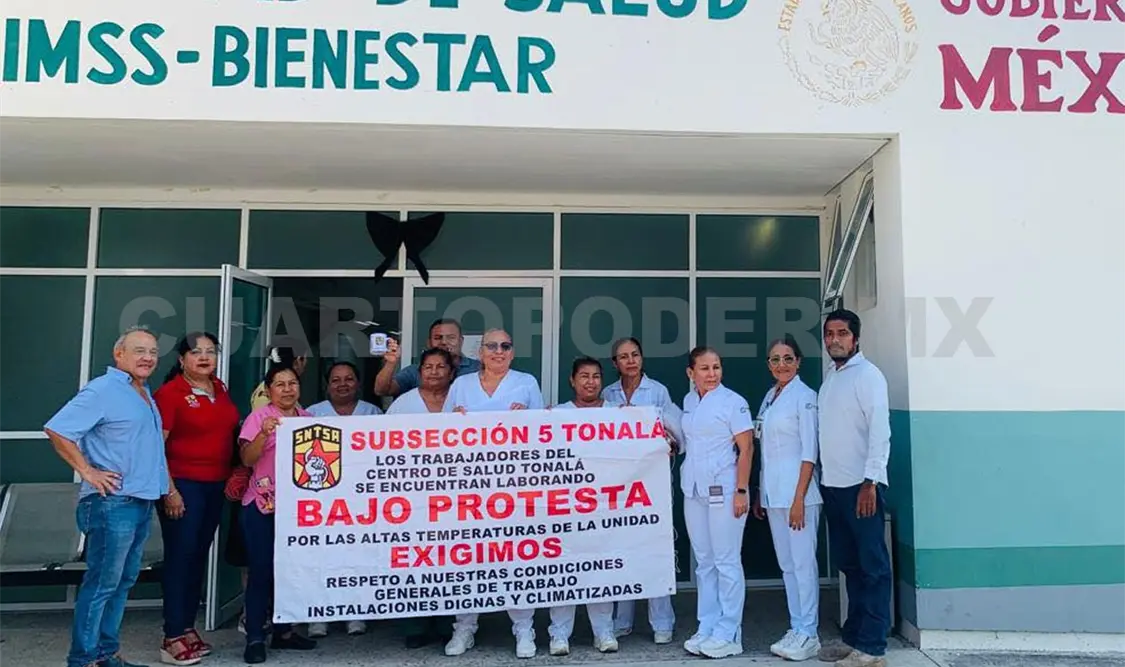 Trabajadores del Centro de Salud de Tonalá piden respeto a las condiciones de trabajo. Jesús Cruz / CP