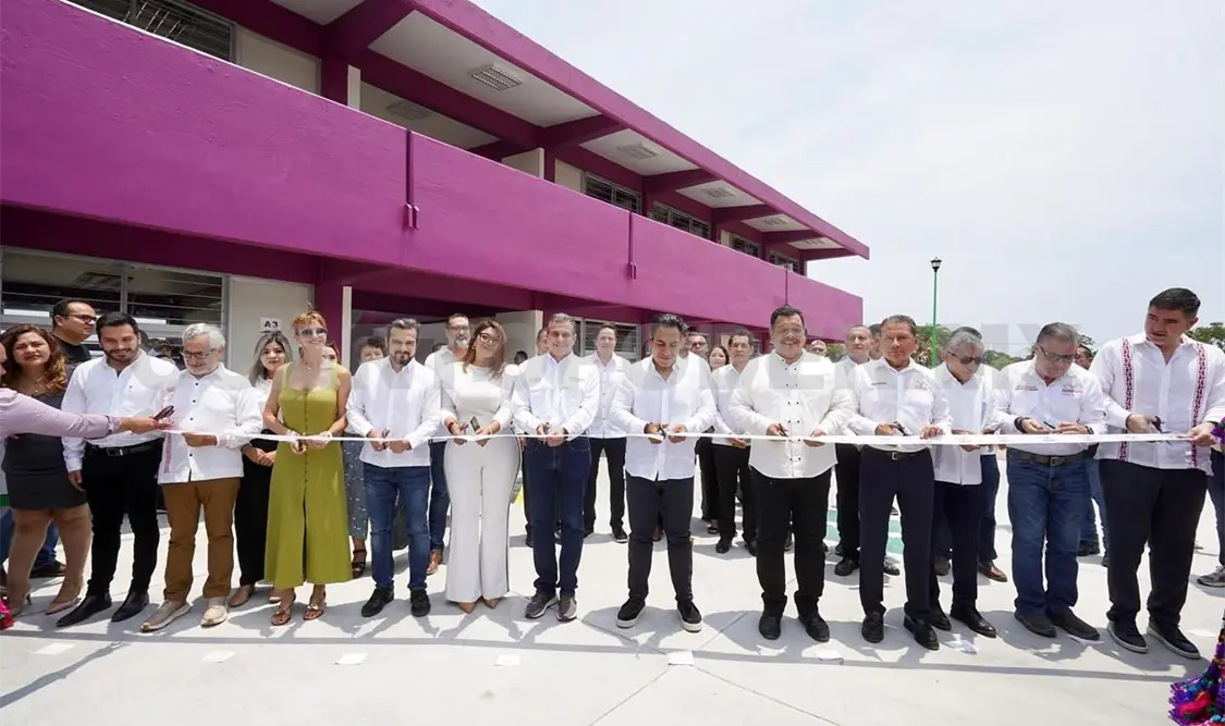 El mandatario inauguró obras en la Universidad Politécnica de Tapachula (UPTap). CP