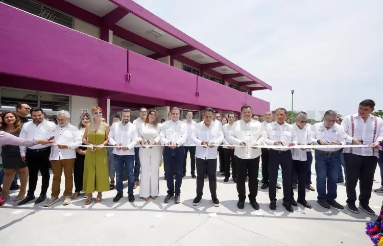 Entregan infraestructura de Conecta Chiapas