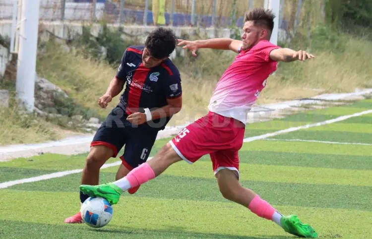 Candente empate en el choque de ida