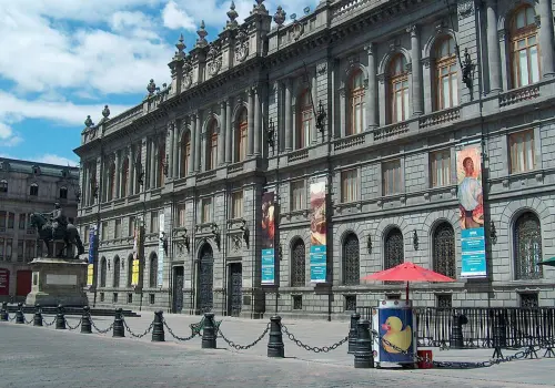 Una muestra de tarot y misticismo