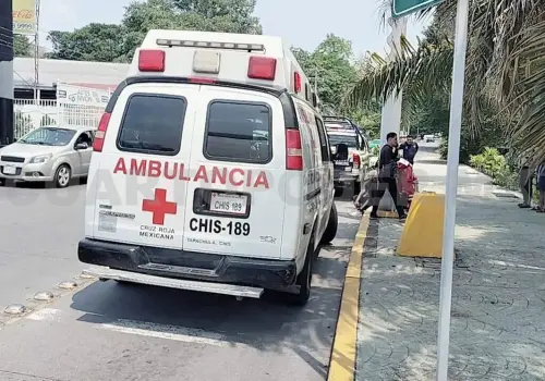 Impactan a motociclistas y acaban malheridos