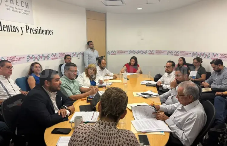 Participa en Sesión del Sistema Anticorrupción
