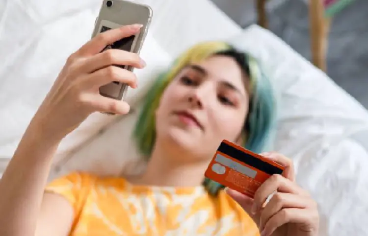 Está ahorrando para su futuro la Generación Z