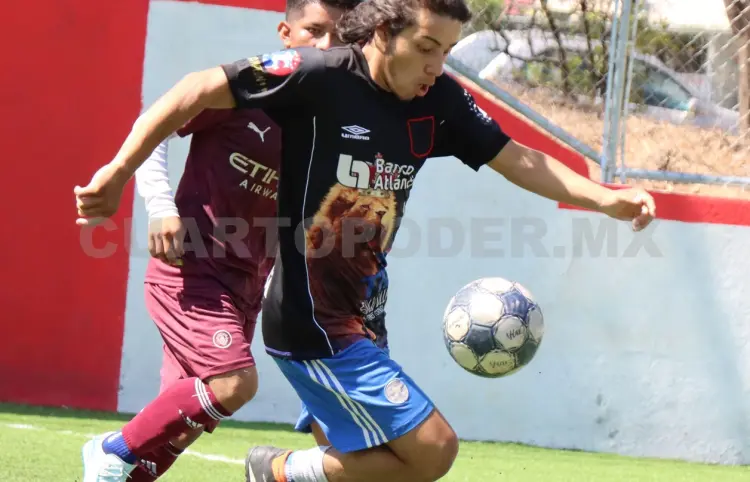 Lobos FC y AC Milán chocan por el liderato