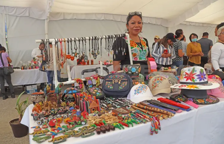 Emprendedoras denuncian obstáculos municipales