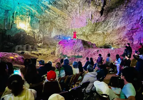 Exitoso concierto en las Grutas de El Mamut