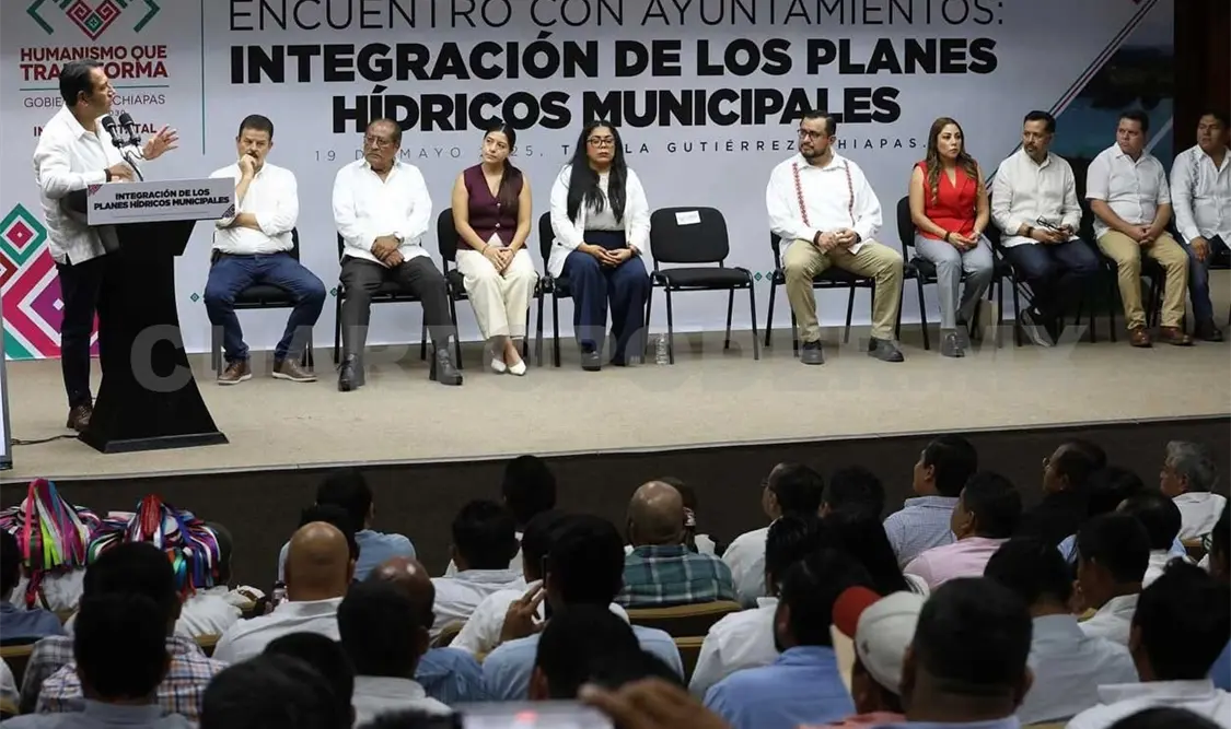 Ramírez Aguilar encabezó el Encuentro con Ayuntamientos para la Integración de los Planes Hídricos Municipales. Cortesía