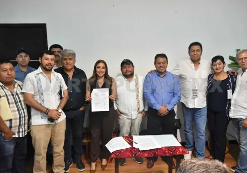Inédito acuerdo entre volqueteros y consorcios