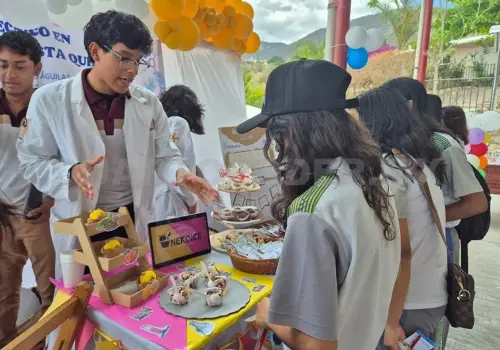 Cecytech 40 Las Águilas abre sus puertas