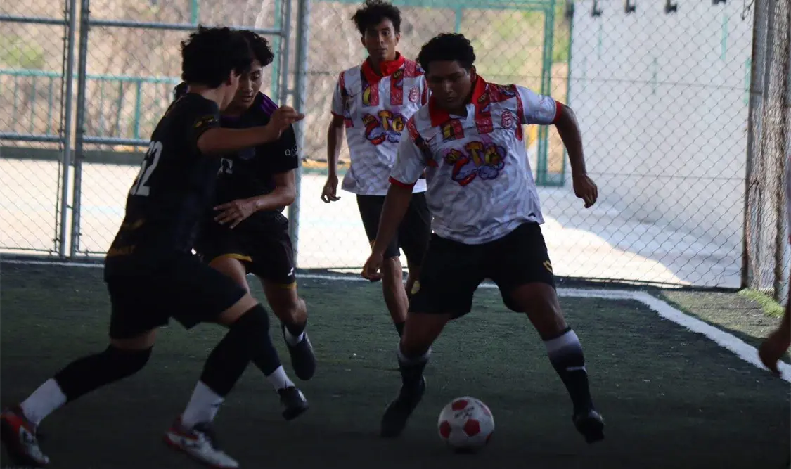 Las acciones se llevaron a cabo en las instalaciones de Futbol de Altura Sears. Alan Pola/CP