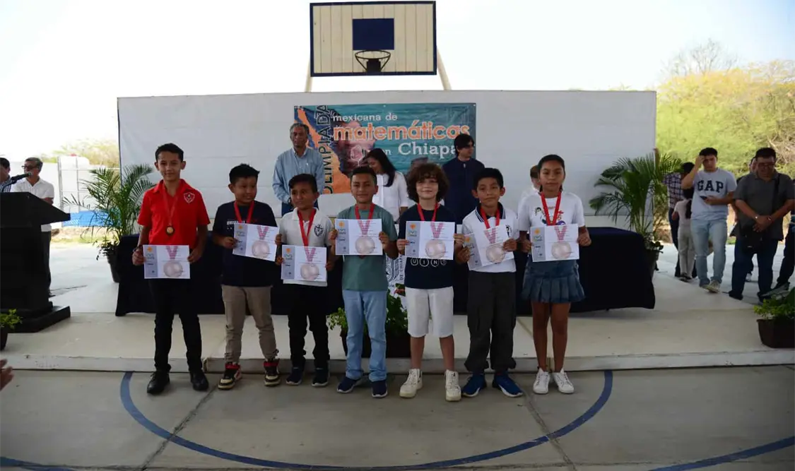Se realiza en la UNACH la premiación de la fase estatal de la Olimpiada Mexicana de Matemáticas para Educación Básica
