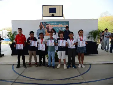 Se realiza en la UNACH la premiación de la fase estatal de la Olimpiada Mexicana de Matemáticas para Educación Básica