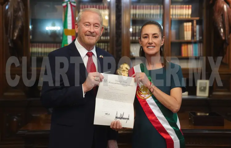 Sheinbaum se reúne con Ronald Johnson, nuevo embajador de EU en México