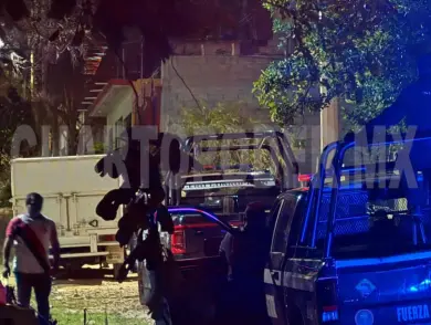 Mujer se ahorca en el patio de su vivienda