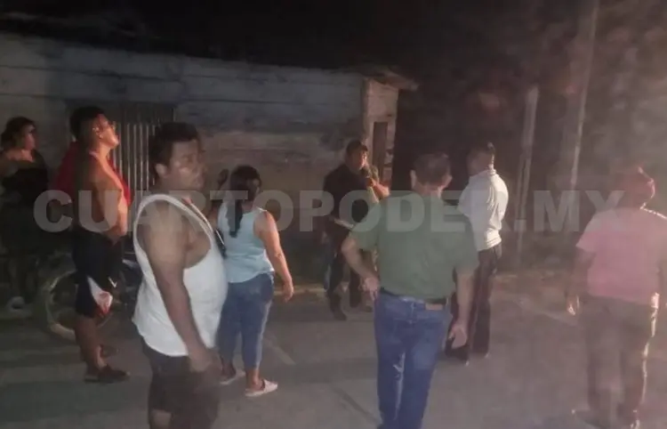 Denuncian habitantes apagones en Tila